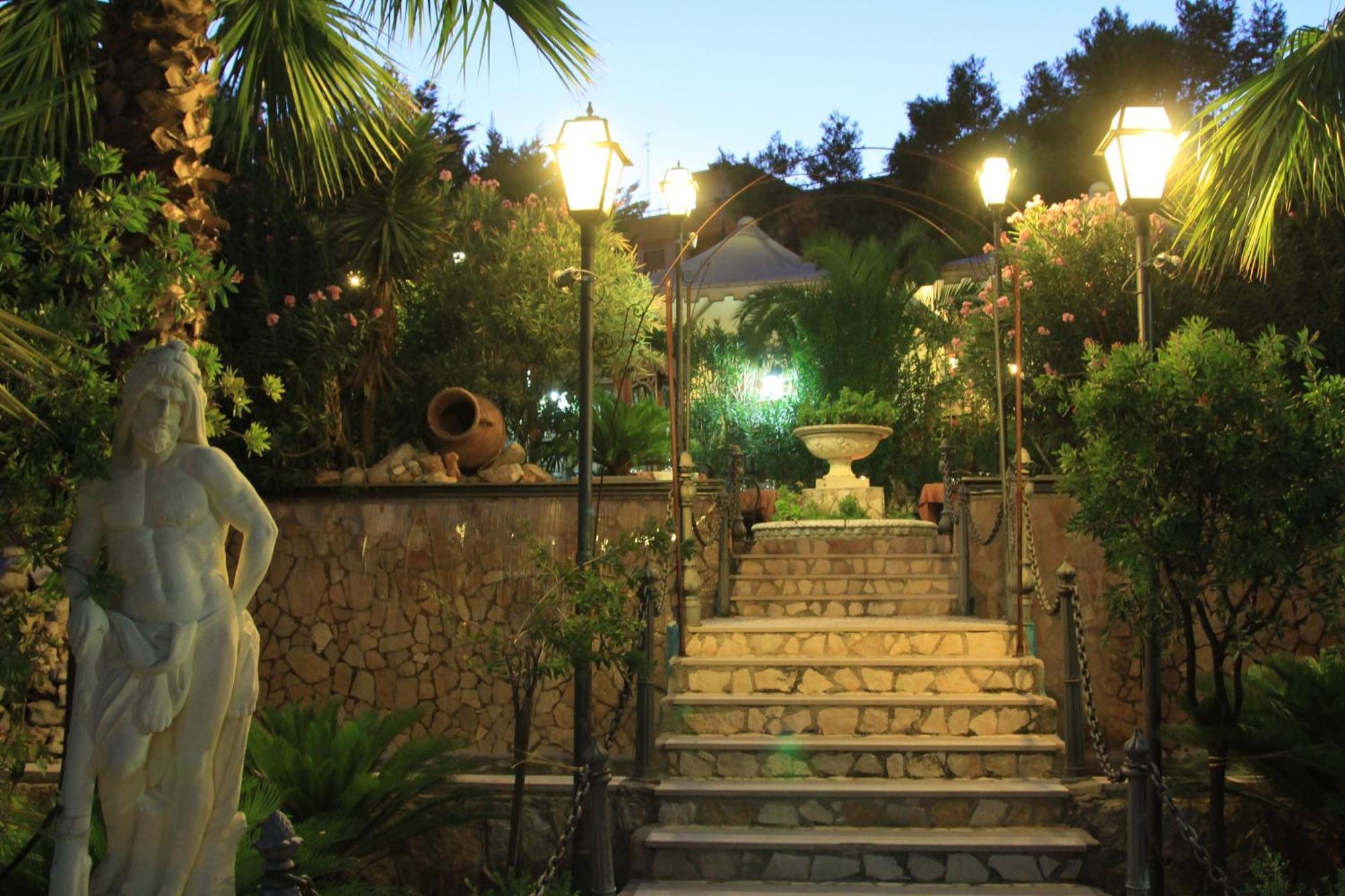 Hotel Balconata 2.0 Banqueting & Lucera